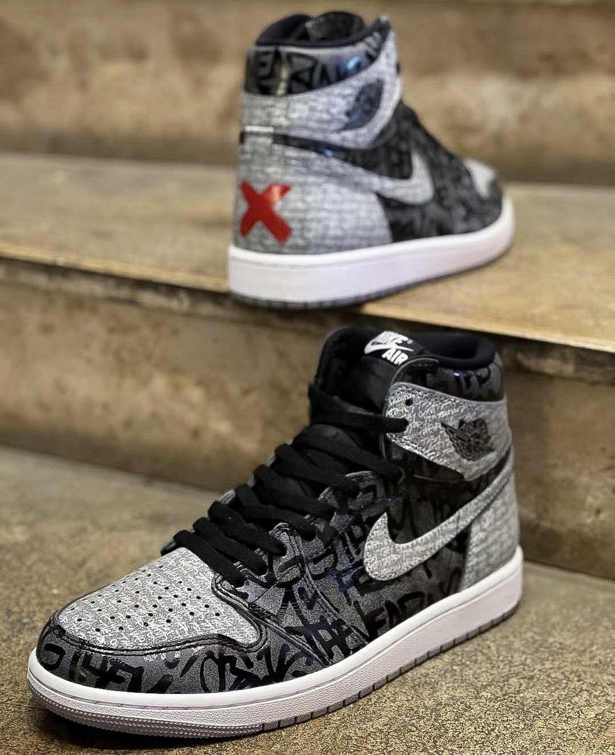 Air Jordan 1 High Rebellionaire 555088-036 1