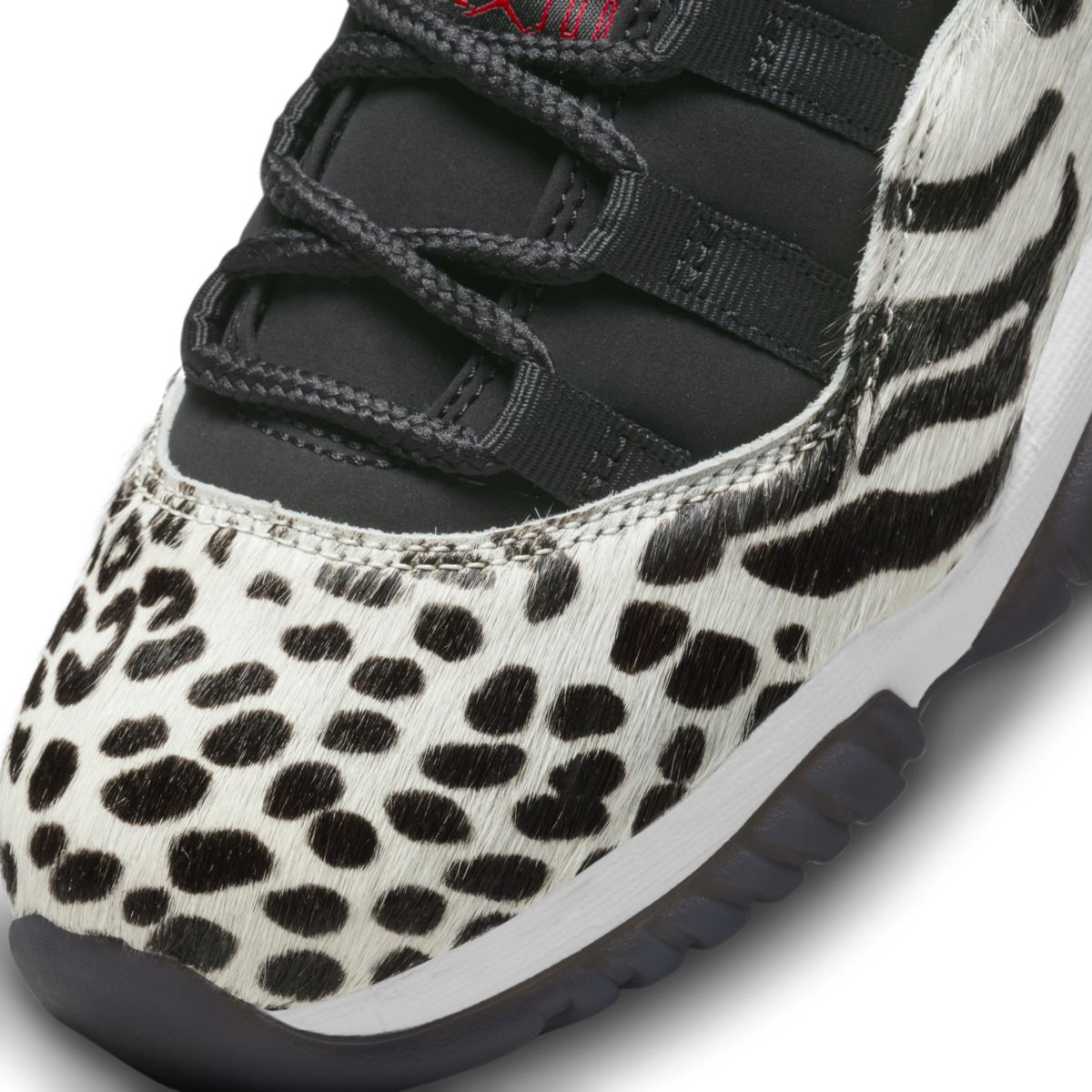 Air Jordan 11 Animal Instinct AR0715-010 7