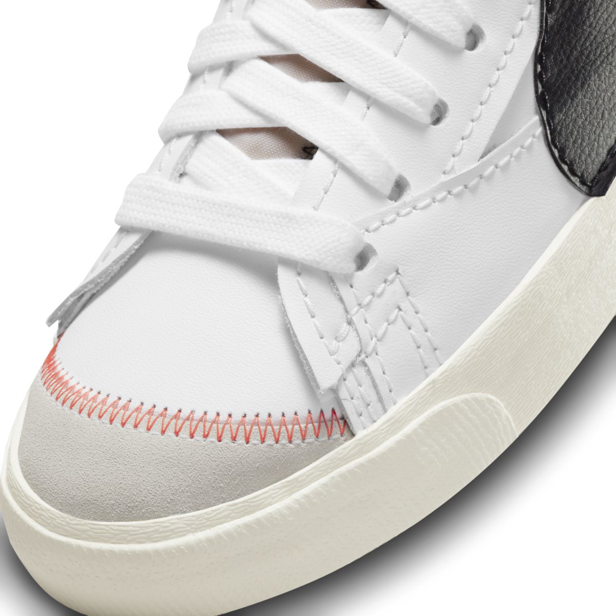 Nike Blazer Mid 77 Jumbo White Black DD3111-100 7