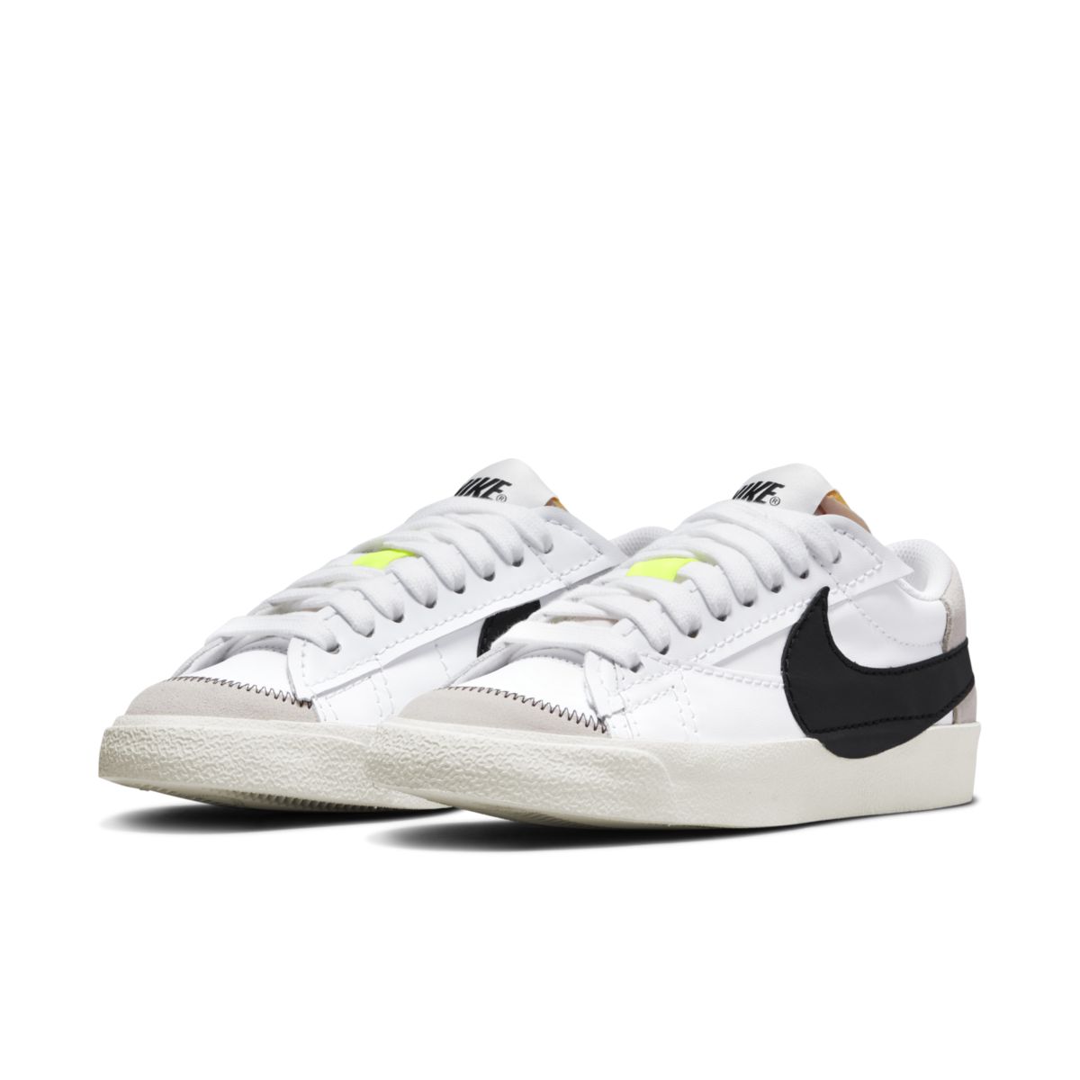 Nike Blazer low Jumbo White Black DQ1470-101 4