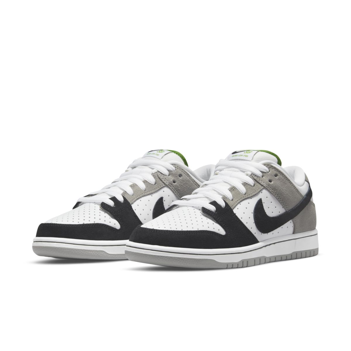 Nike SB Dunk Low Chlorophyll BQ6817-011 4