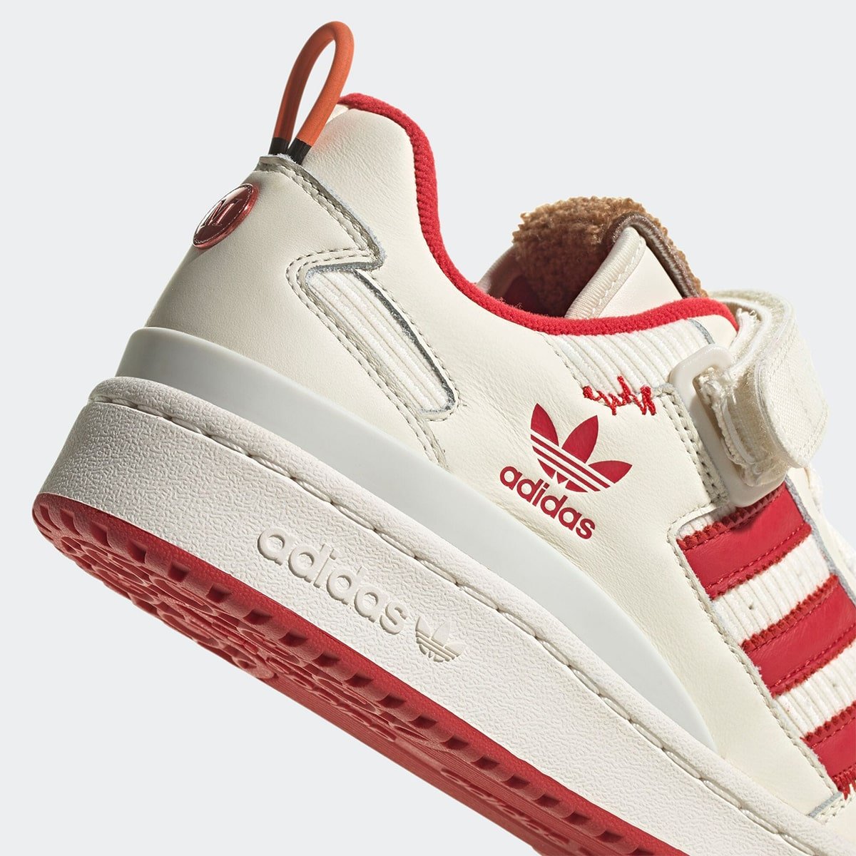 adidas Forum Low Home Alone Kevin sam w domu GZ4378 9