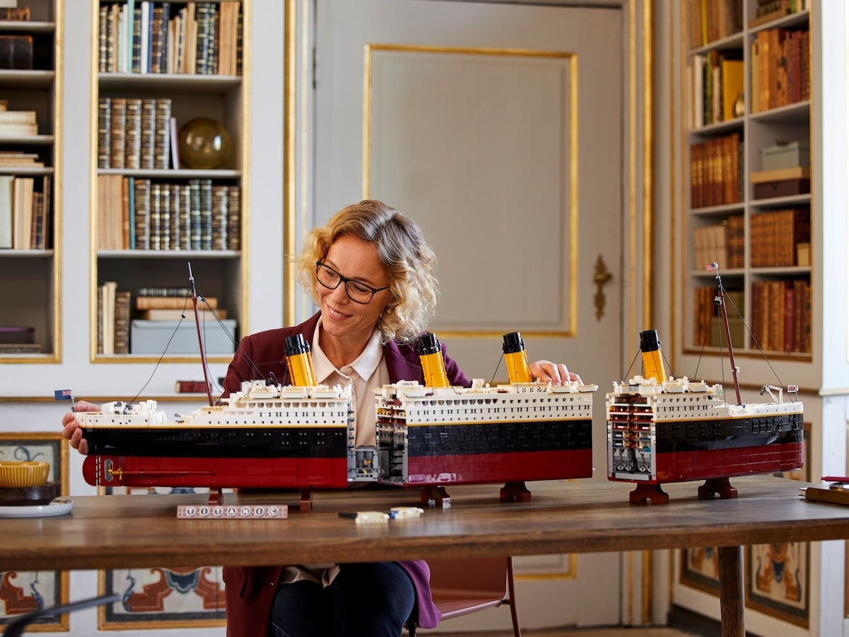lego titanic 14