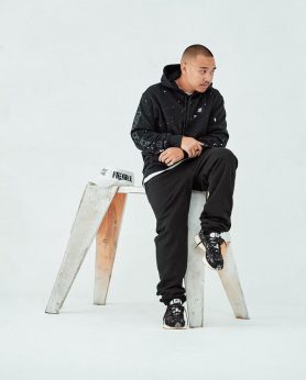 Joshua Vides New Balance 6