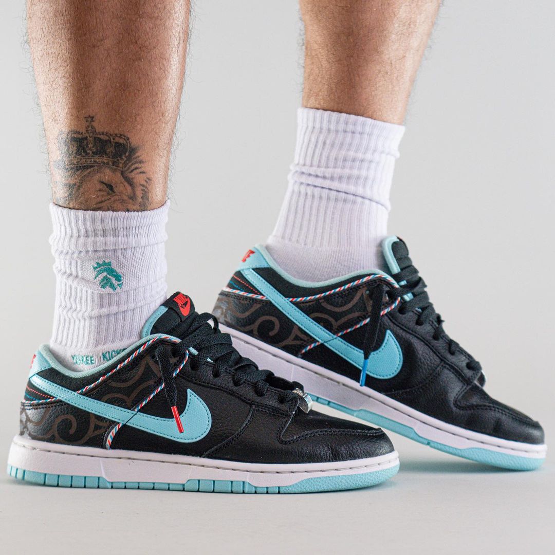 Nike Dunk Low Barber Shop DH7614-001 5