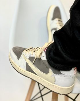 Travis Scott x Air Jordan 1 Low Reverse Mocha 1