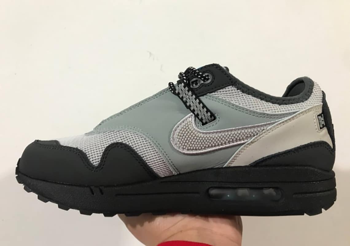 Travis Scott x Nike Air Max 1 Dusty Sage 2
