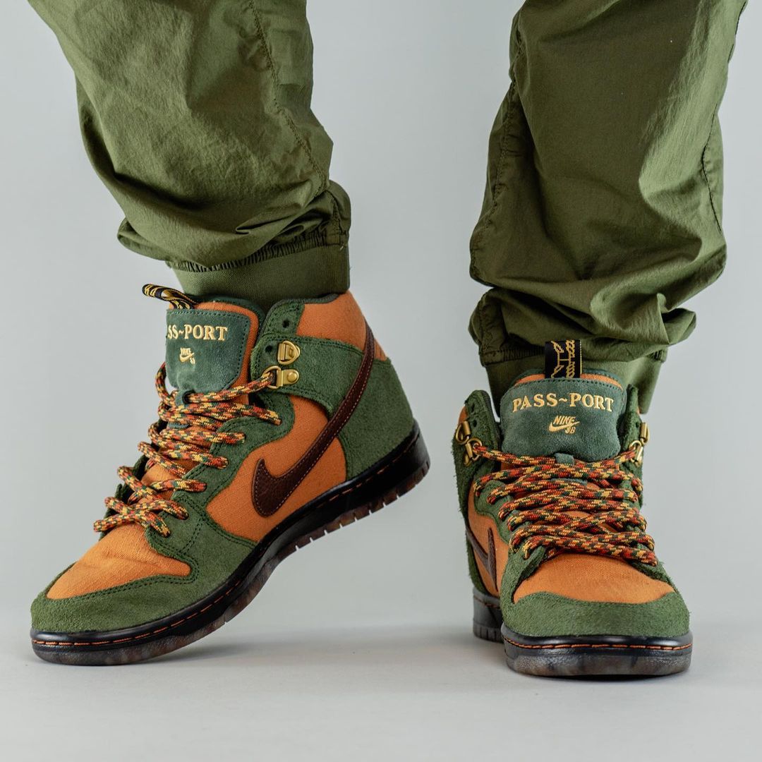 pass-port x nike sb dunk high zdjecia 3