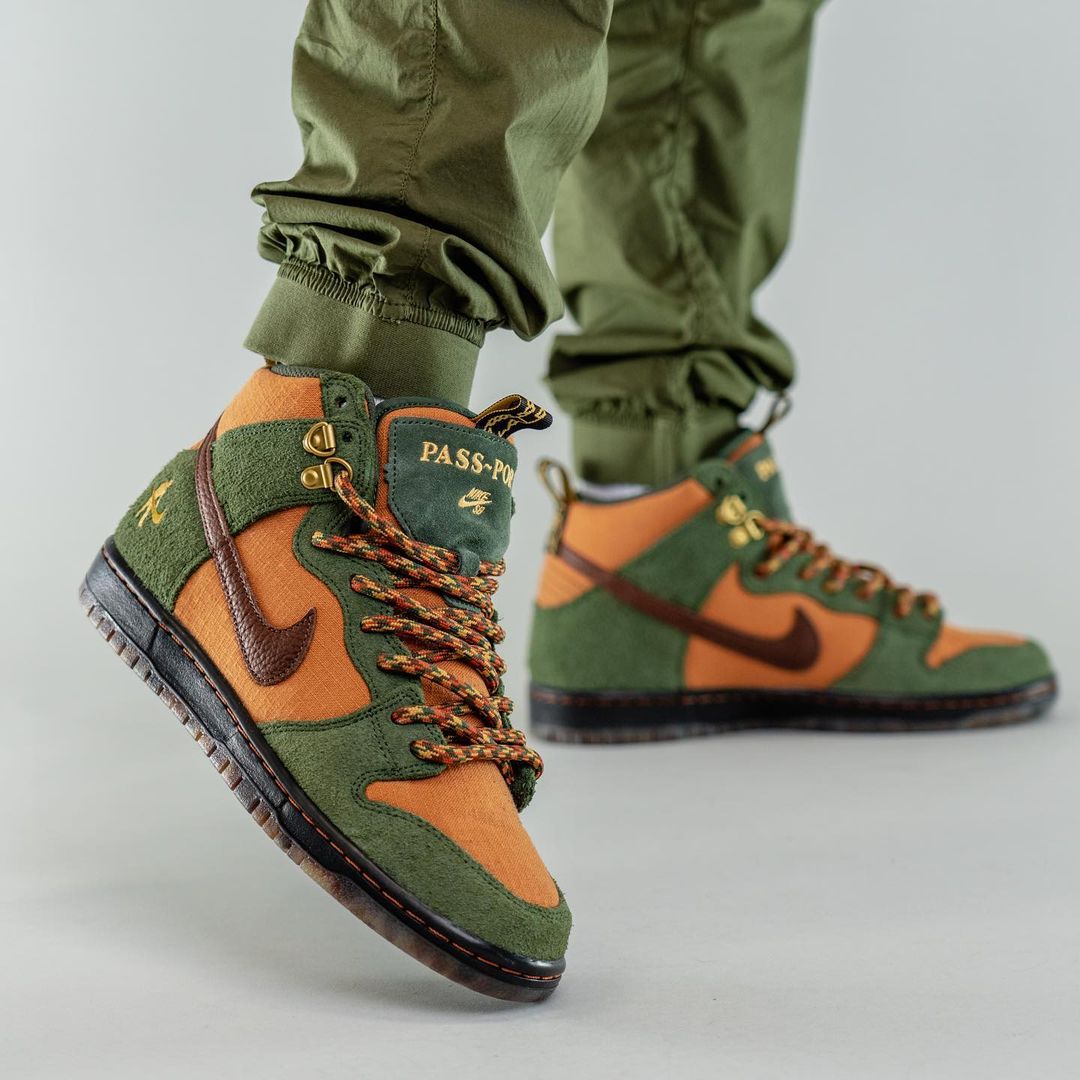 pass-port x nike sb dunk high zdjecia 6
