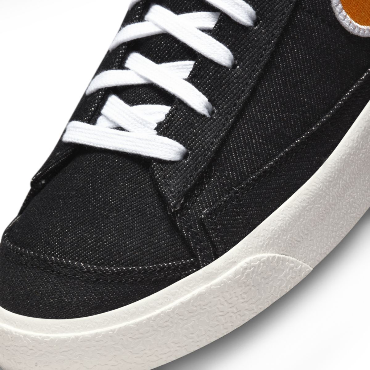 Nike Blazer Mid Cleveland Rocks DQ7635-001 7