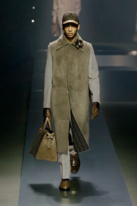 Kolekcja Fendi FW22 1