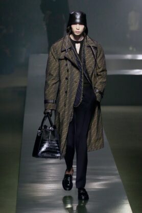 Kolekcja Fendi FW22 15