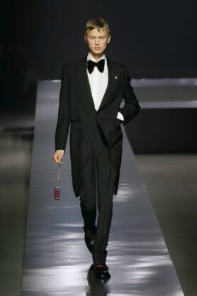 Kolekcja Fendi FW22 54
