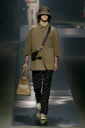 Kolekcja Fendi FW22 6