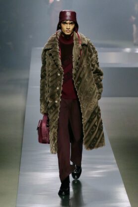 Kolekcja Fendi FW22 9