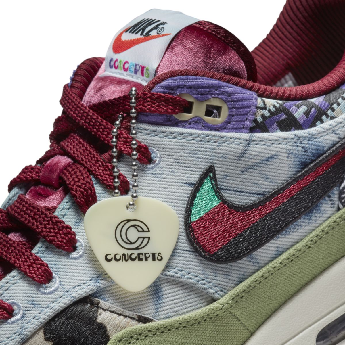 Concepts x Nike Air Max 1 Military Green DN1803-300 10