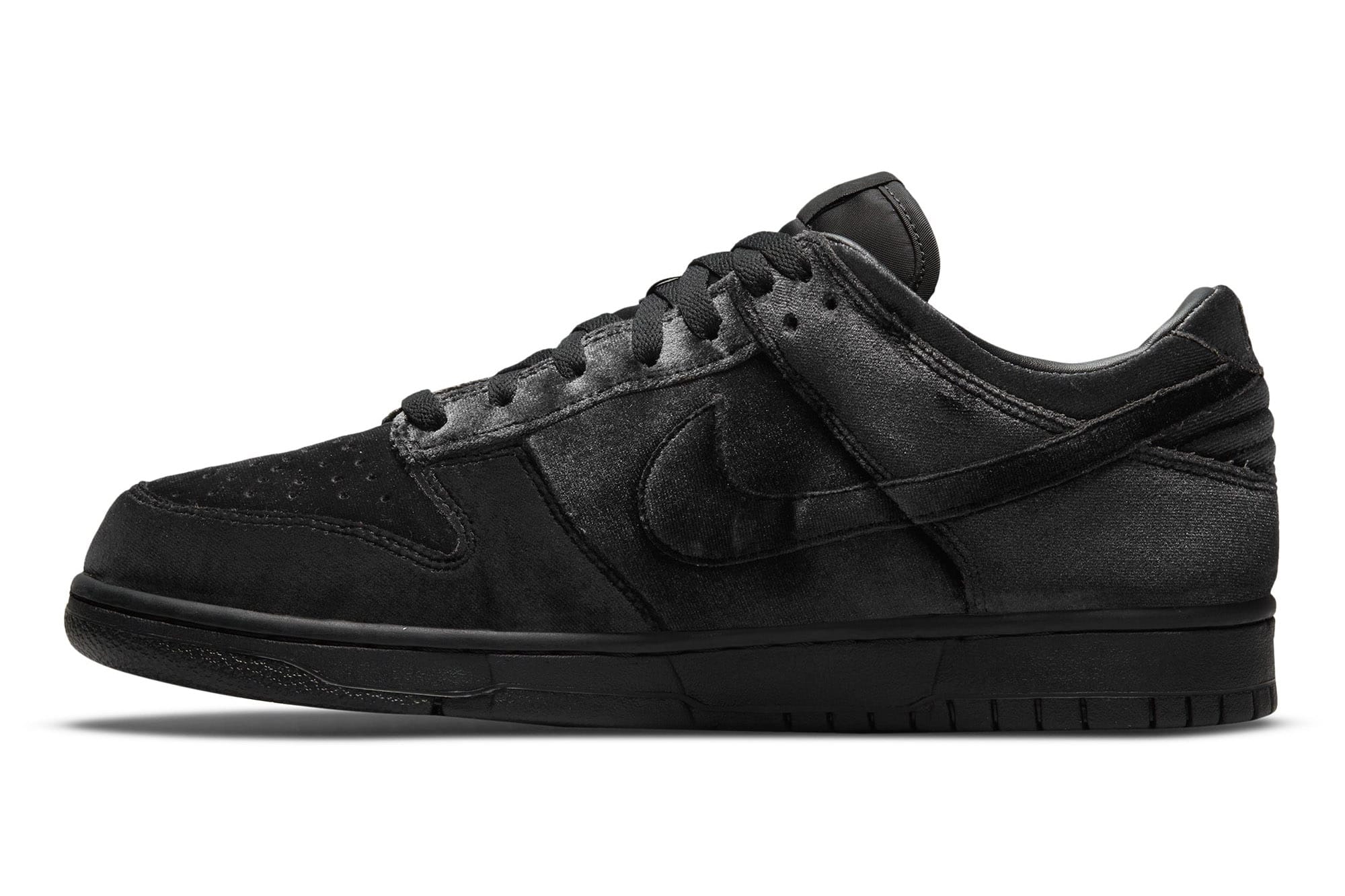 dover street market x nike dunk low black DH2686-002 3