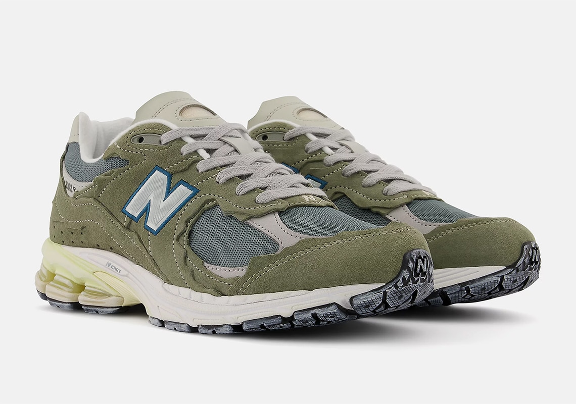 new balance 2002r mirage grey protection pack 4