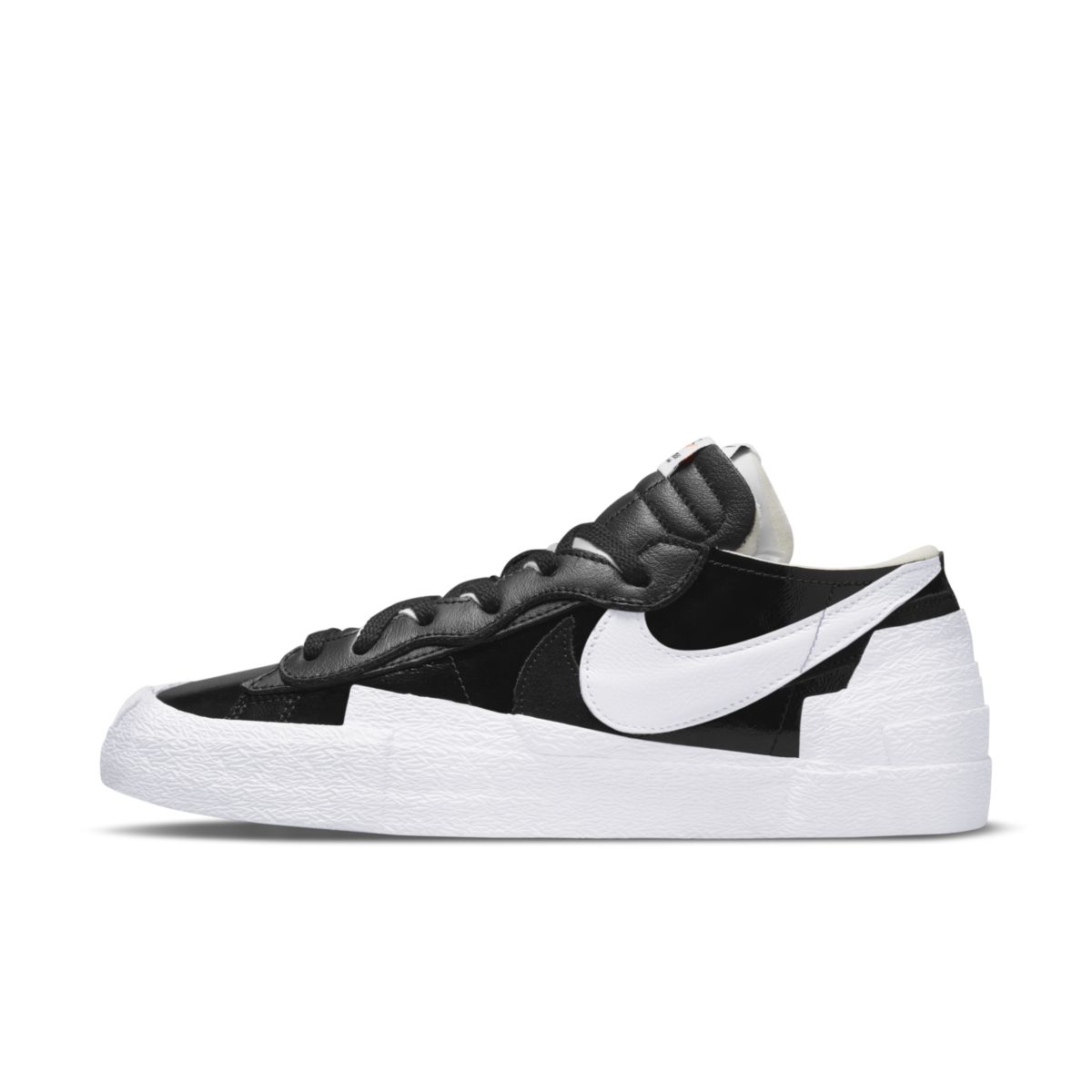 sacai x nike blazer low black patent DM6443-001 2