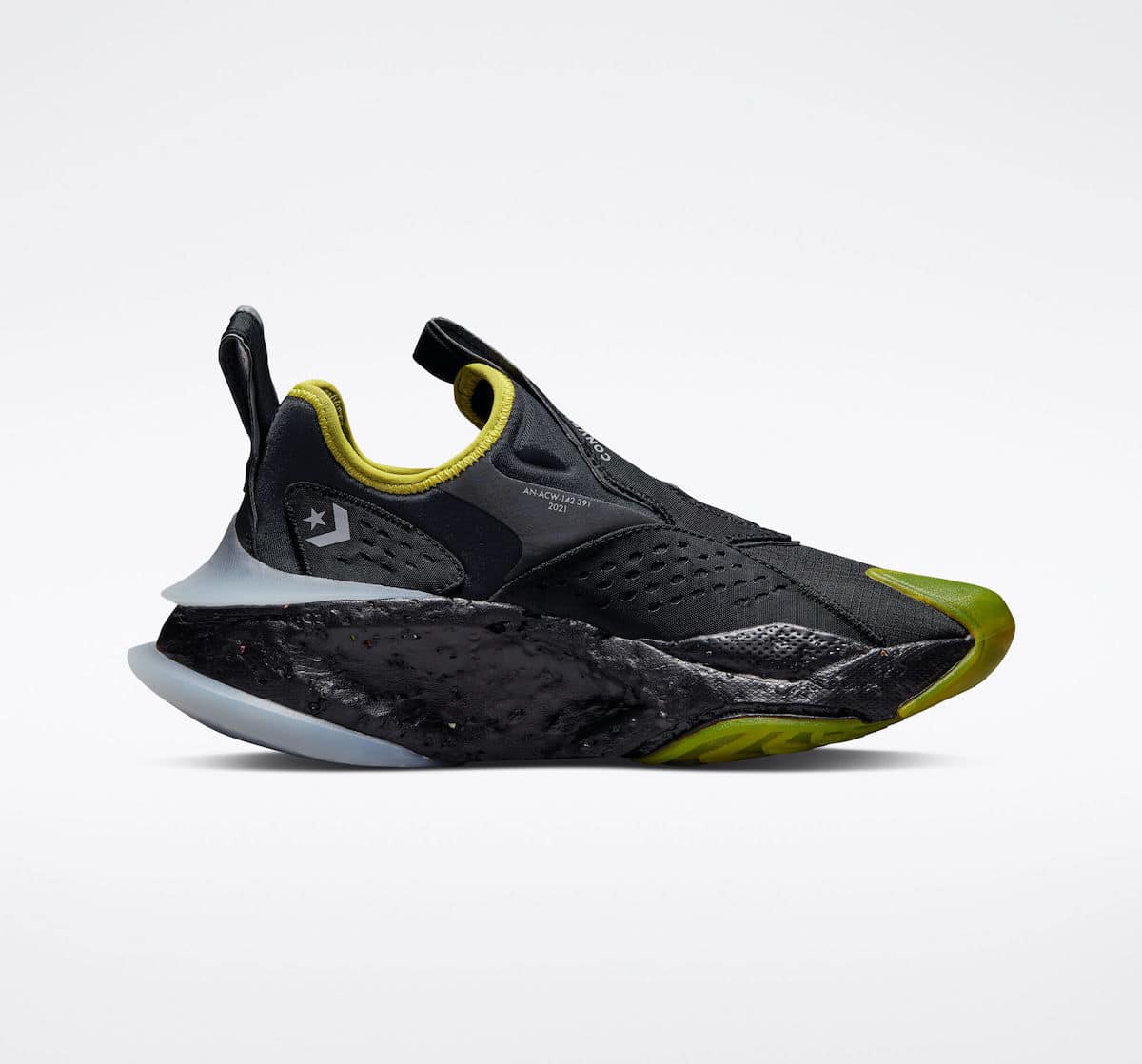 A-COLD-WALL x Converse Aeon Active CX Black Black Apple Green A00681C 3