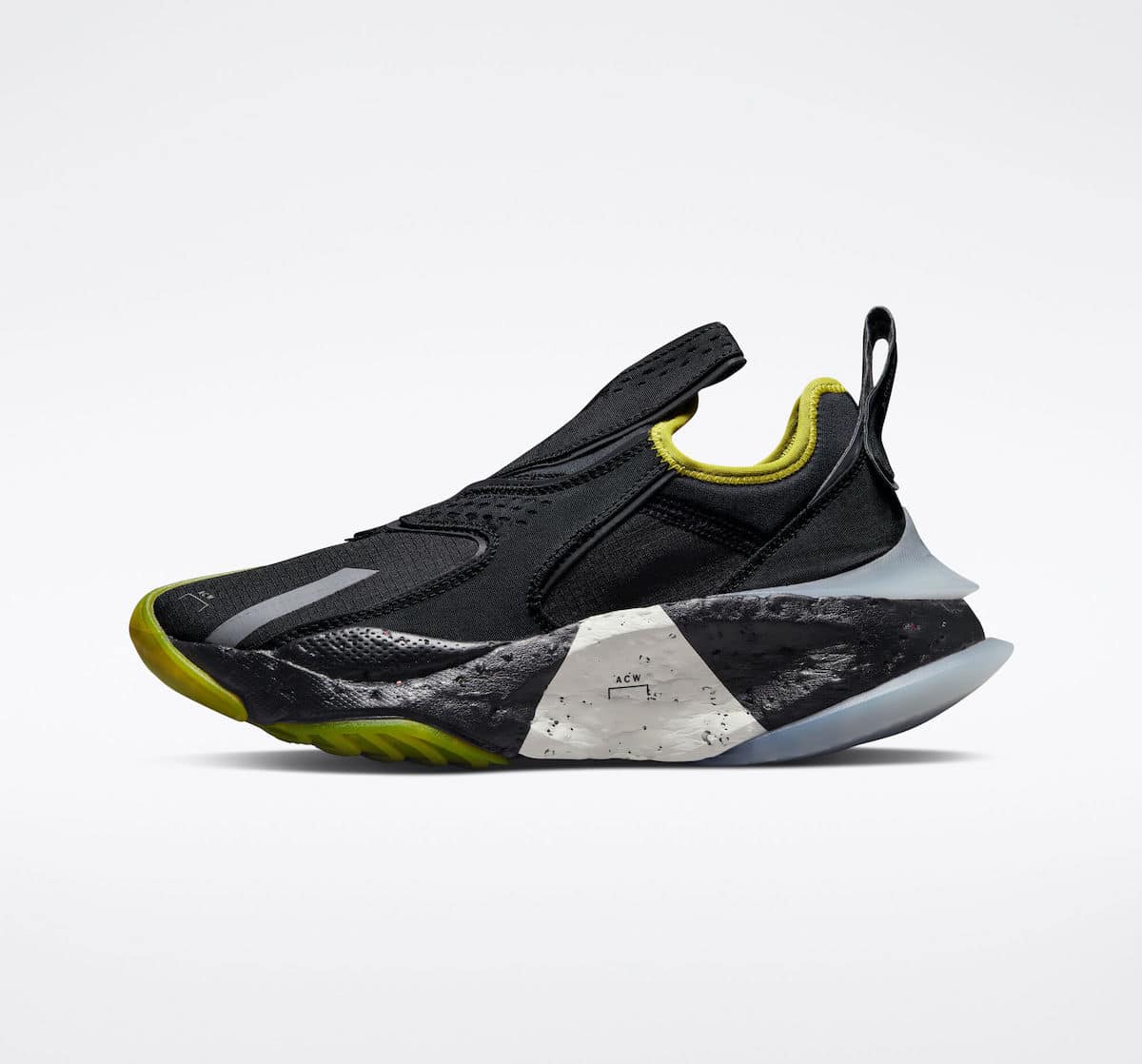 A-COLD-WALL x Converse Aeon Active CX Black Black Apple Green A00681C 4