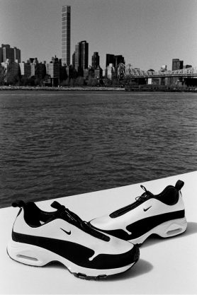 COMME des GARCONS HOMME PLUS x Nike Air Max Sunder 4