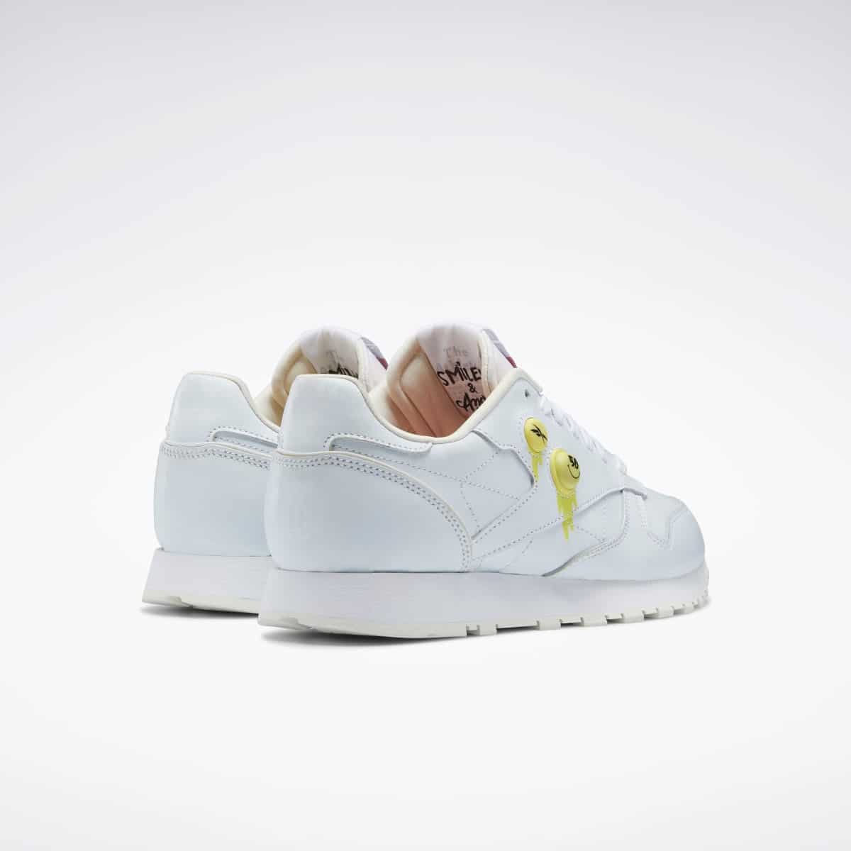 smiley reebok classic leather pump 50th anniversary GY1580 4