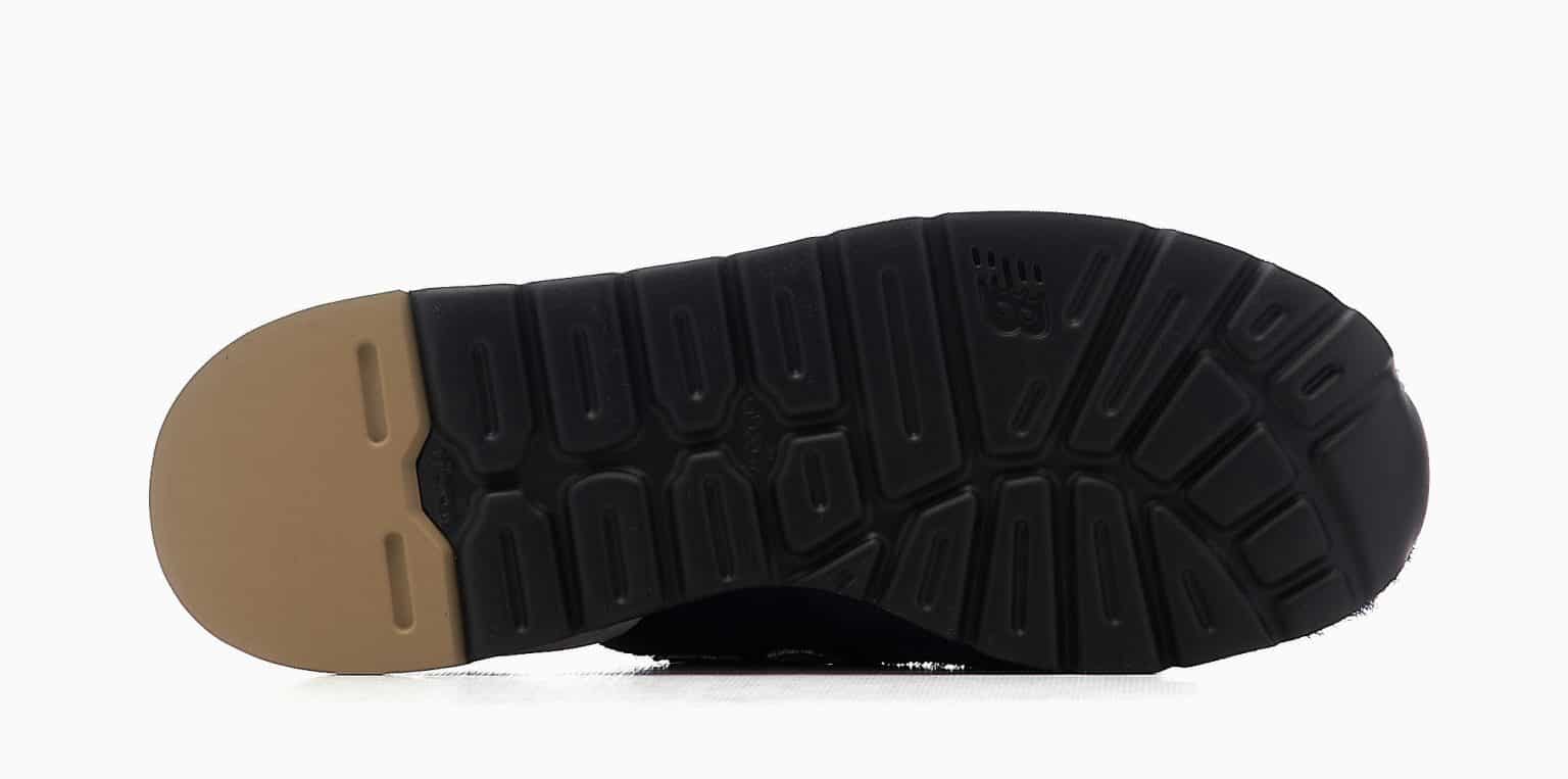 zdjecia carhartt wip x new balance 990v1 navy 1