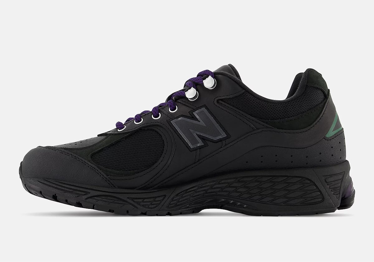New Balance 2002R Hiking Boot Pack 14