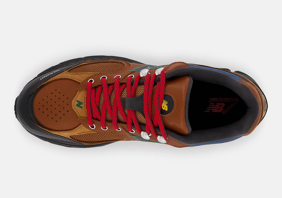 New Balance 2002R Hiking Boot Pack 8