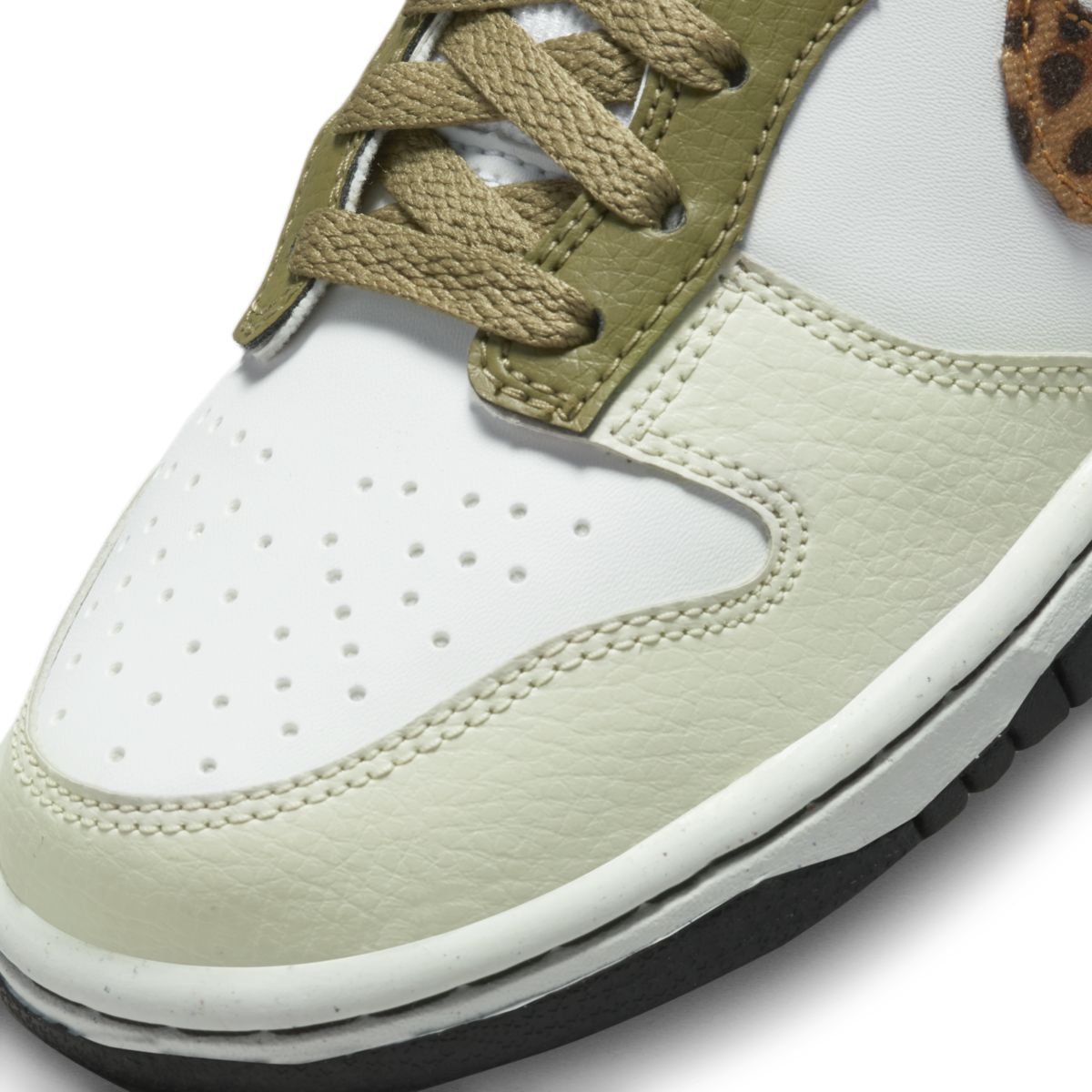 Nike Dunk Low Leopard Swoosh DX9282-100 7