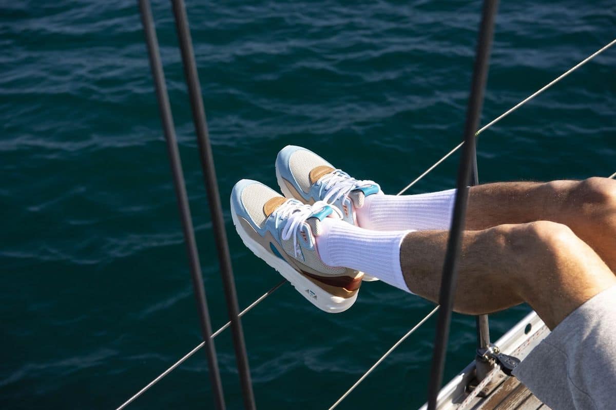 Sneakers76 x Le Coq Sportif R800 The Islands 2