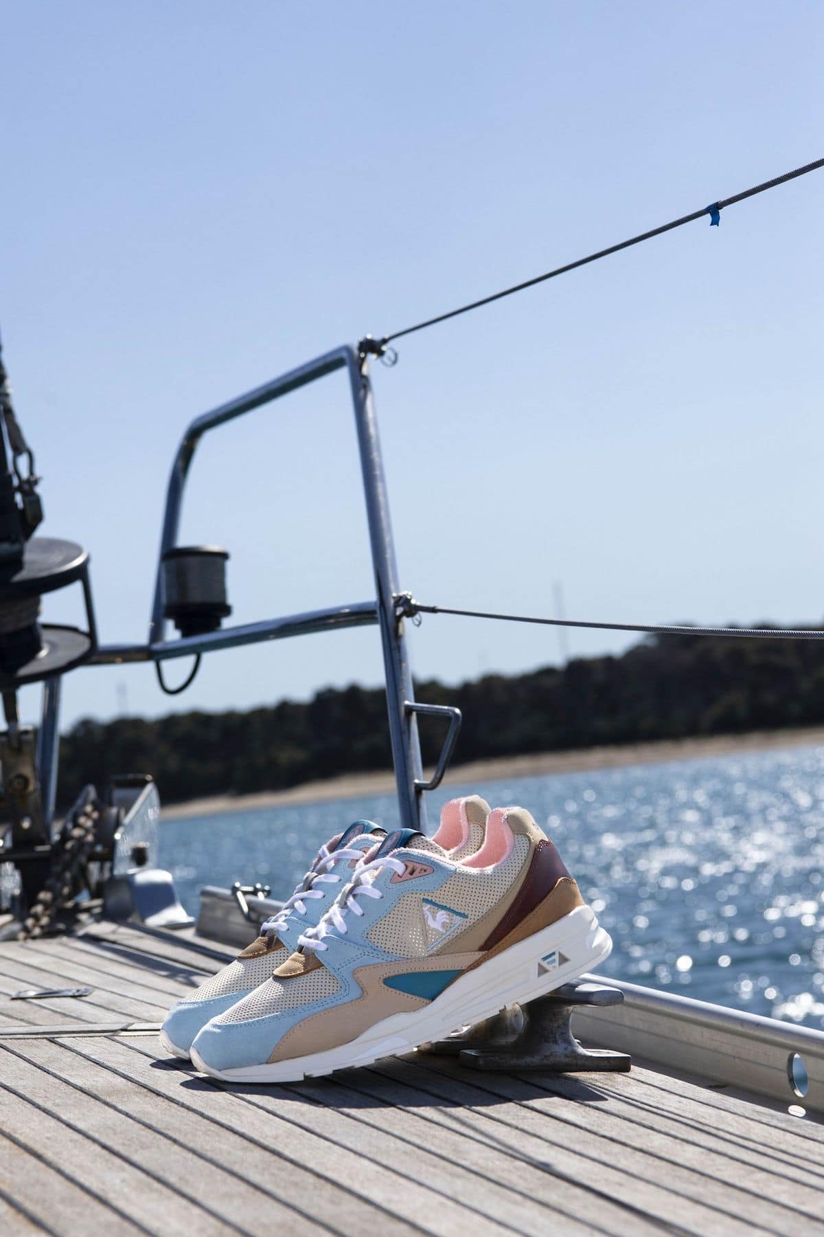 Sneakers76 x Le Coq Sportif R800 The Islands 9