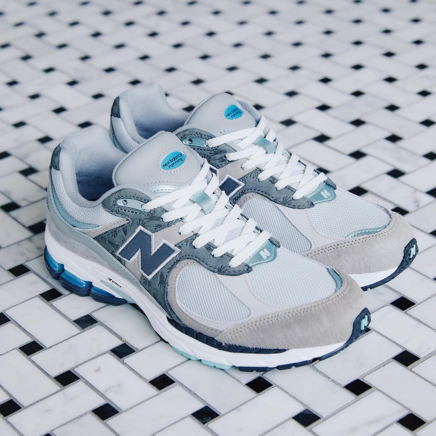 atmos x New Balance 2002R shibuya Rat 3
