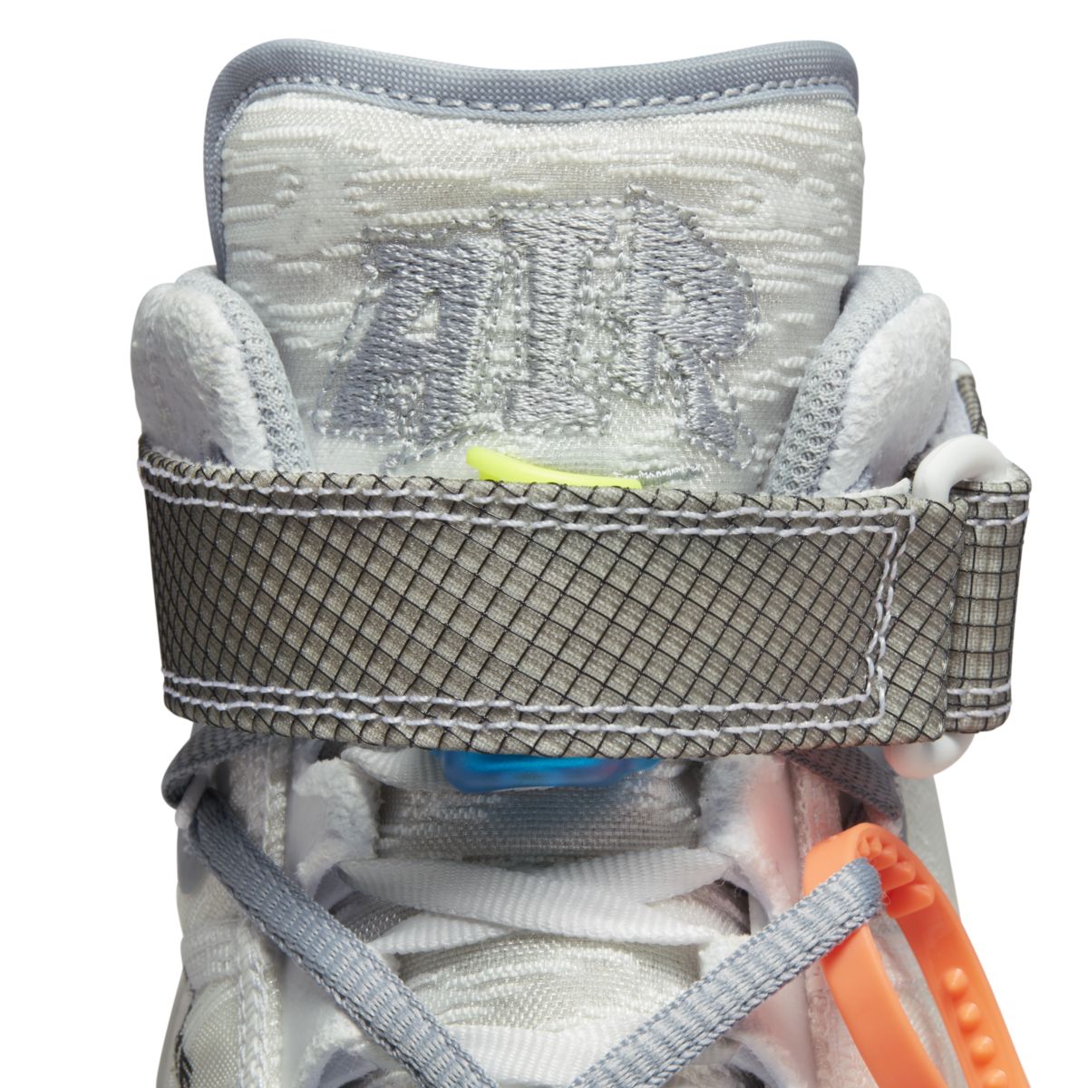Off-White x Nike Air Force 1 Mid White DO6290-100 10