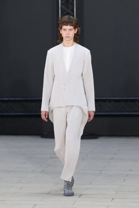 kolekcja Homme Plisse Issey Miyake SS23 33