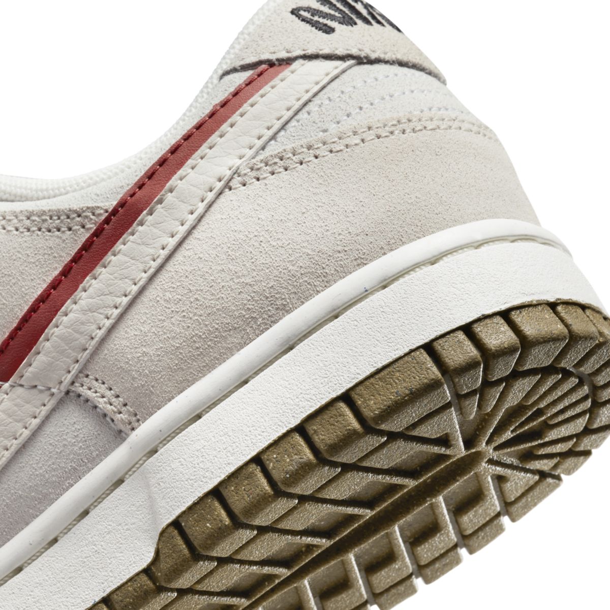 nike dunk low se 85 double swoosh DO9457-100 8
