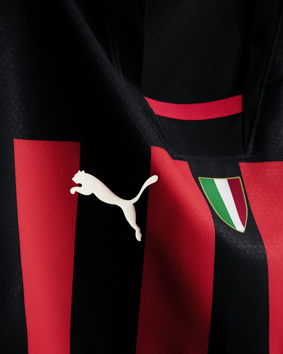 koszulki pilkarskie AC Milan Puma Sezon 2022 2023 2