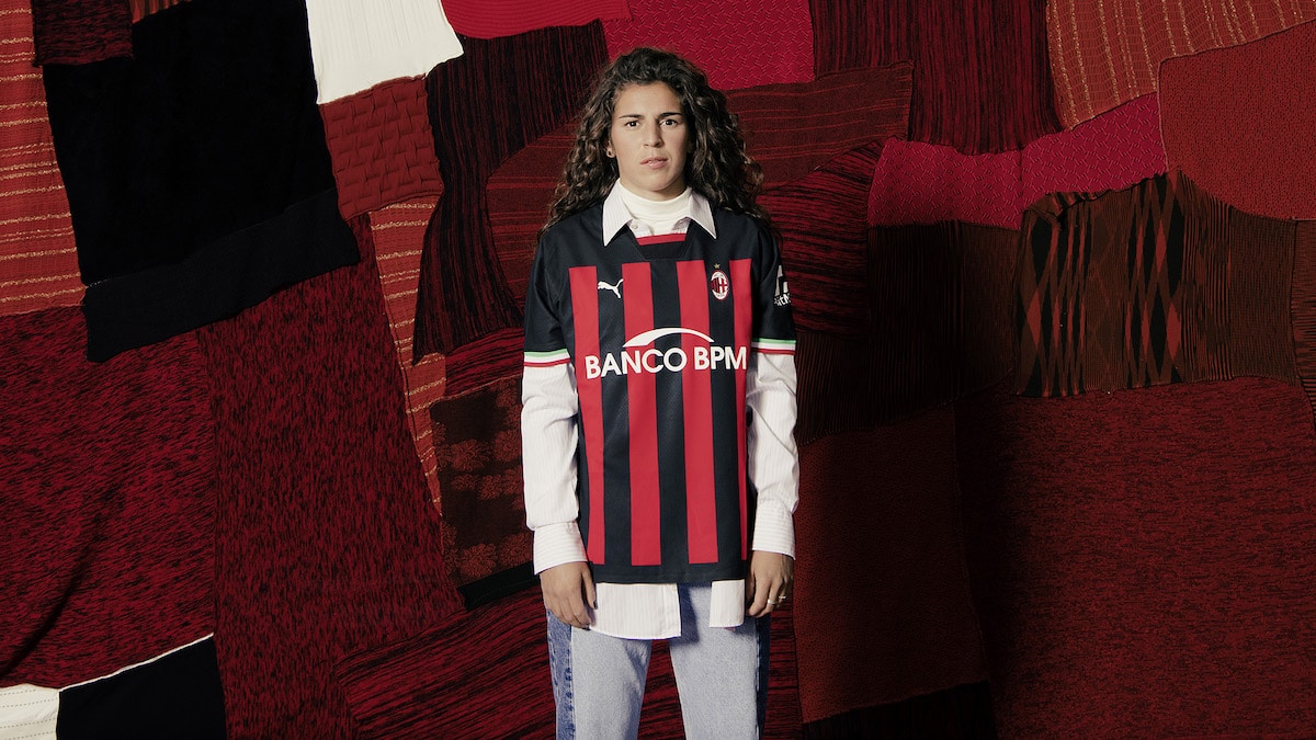 koszulki pilkarskie AC Milan Puma Sezon 2022 2023 4