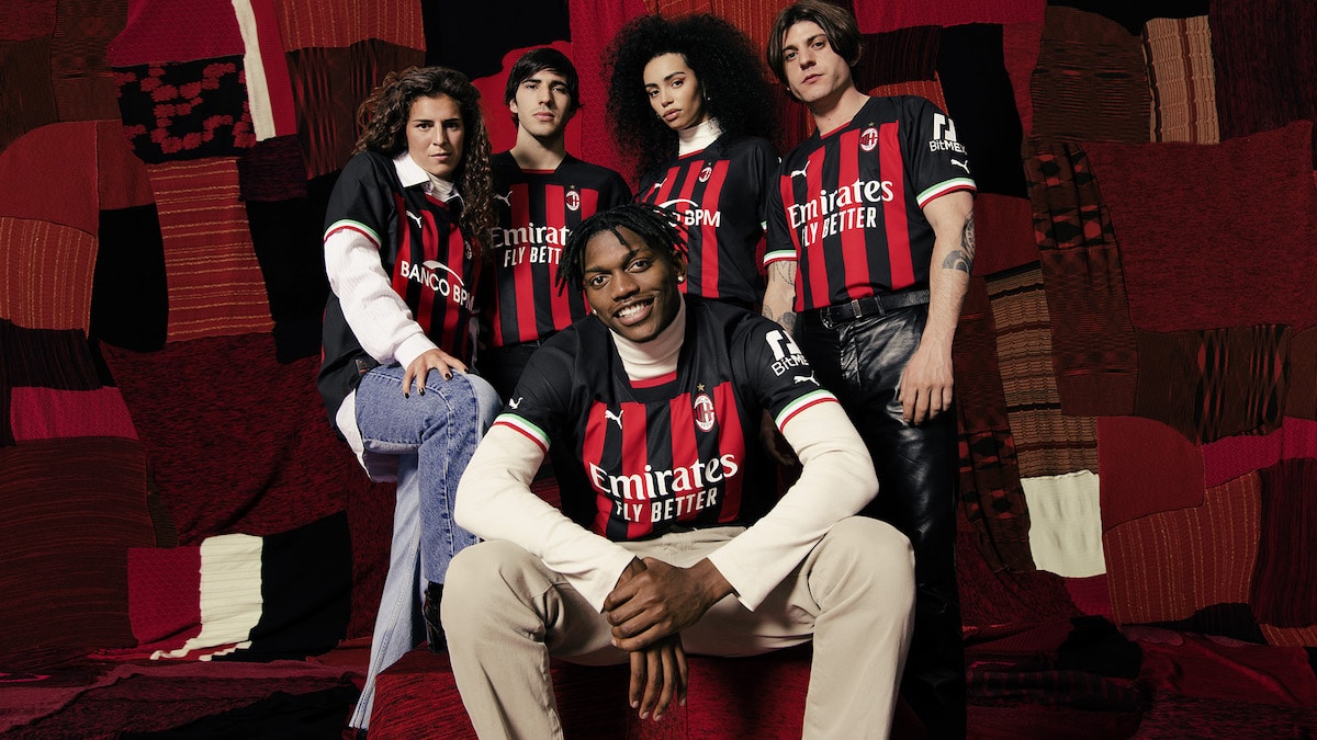 koszulki pilkarskie AC Milan Puma Sezon 2022 2023 5