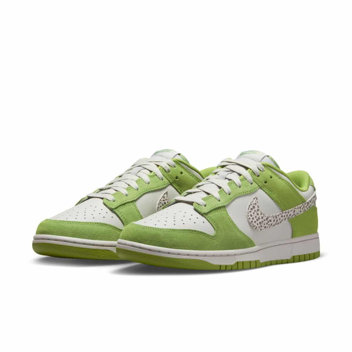 Nike Dunk Low Safari Swoosh Chlorophyll DR0156-300 4