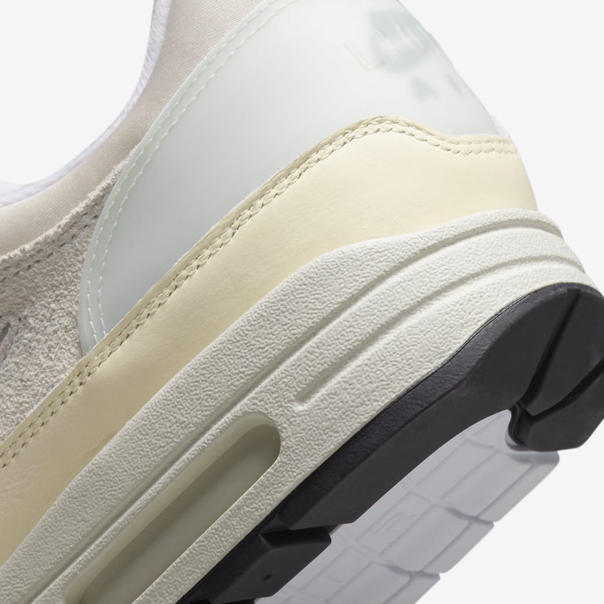 Nike Air Max 1 WMNS No Bubble DZ5317-121 8
