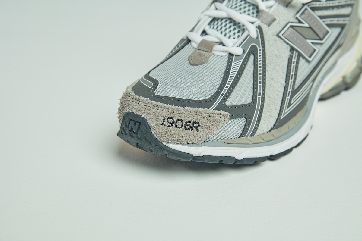 invincible x n_hoolywood x new balance 1906r 8