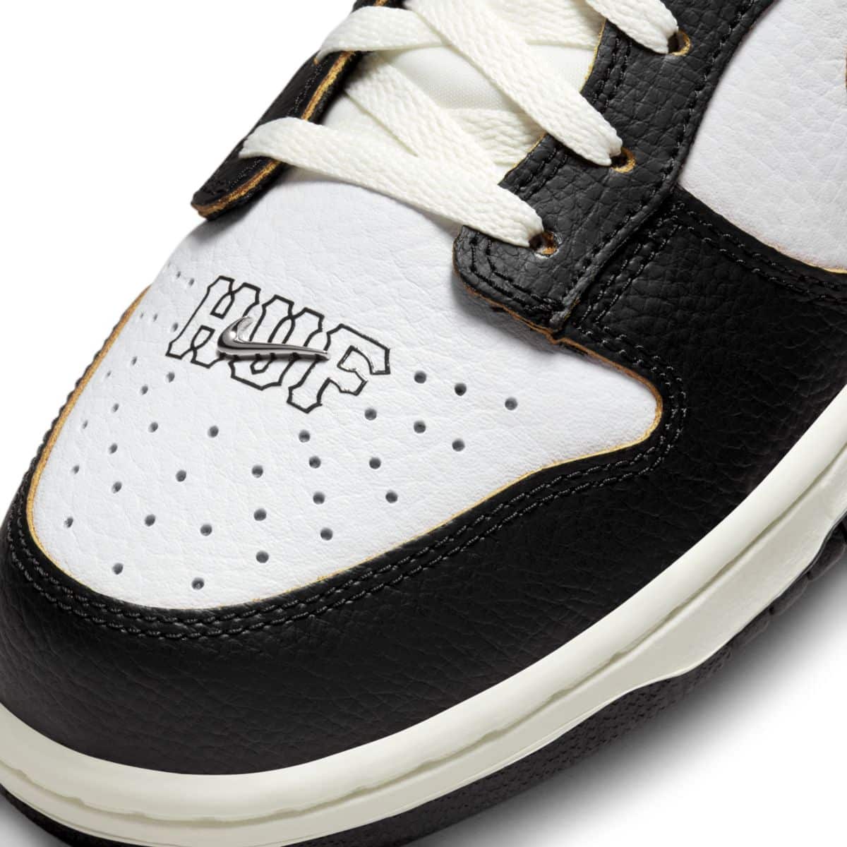 HUF x Nike SB Dunk Low SF FD8775-001 7