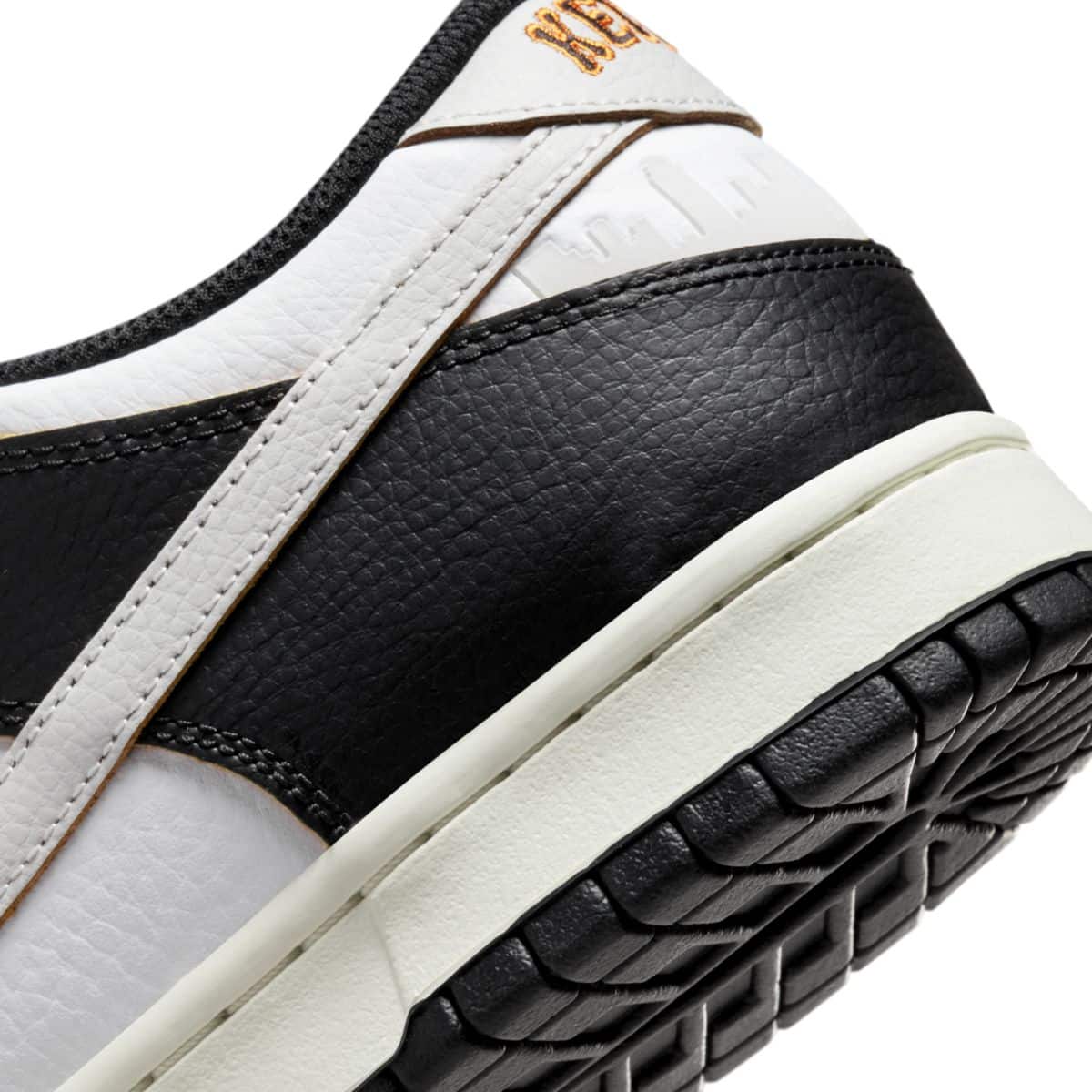 HUF x Nike SB Dunk Low SF FD8775-001 8