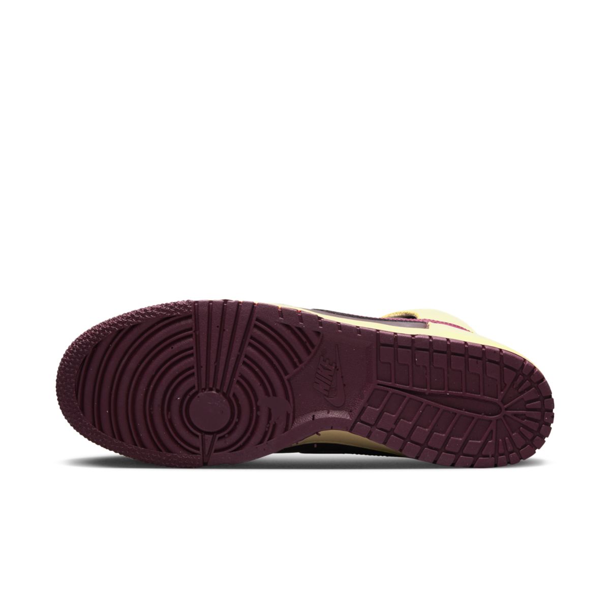 Nike Dunk High 1985 Valentines Day 2023 FD0794-700 1