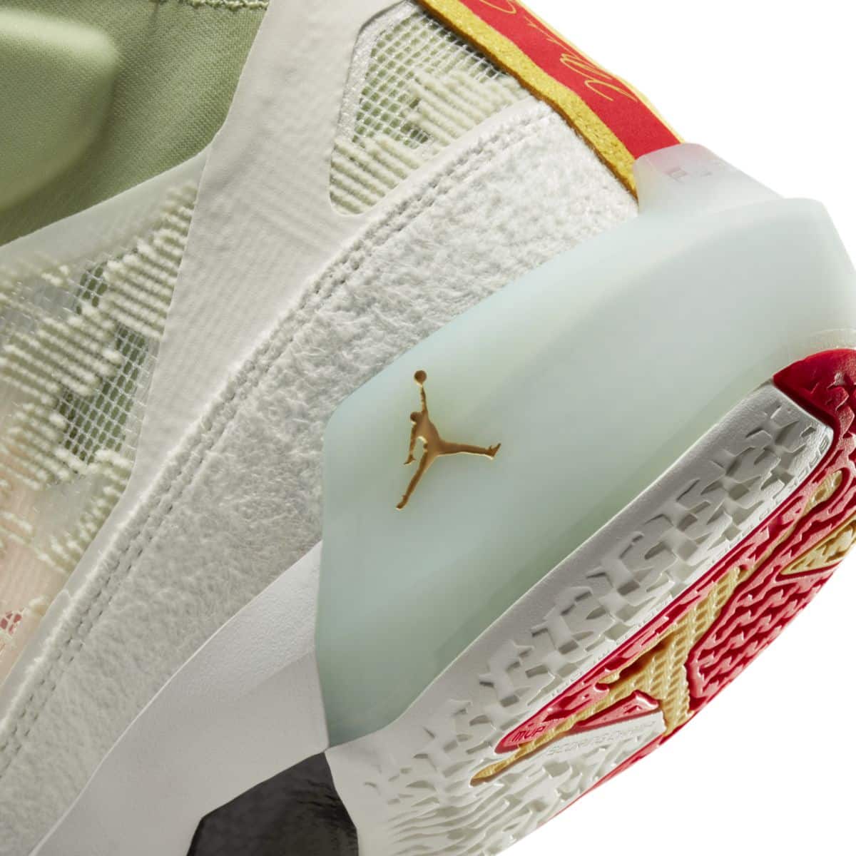 Air Jordan 37 Year of the Rabbit FB8946-100 8