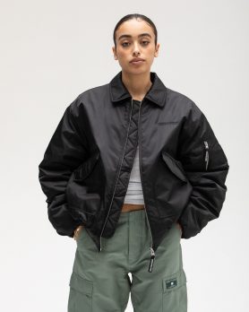 Lookbook Undefeated Holiday 2022 PT3 15