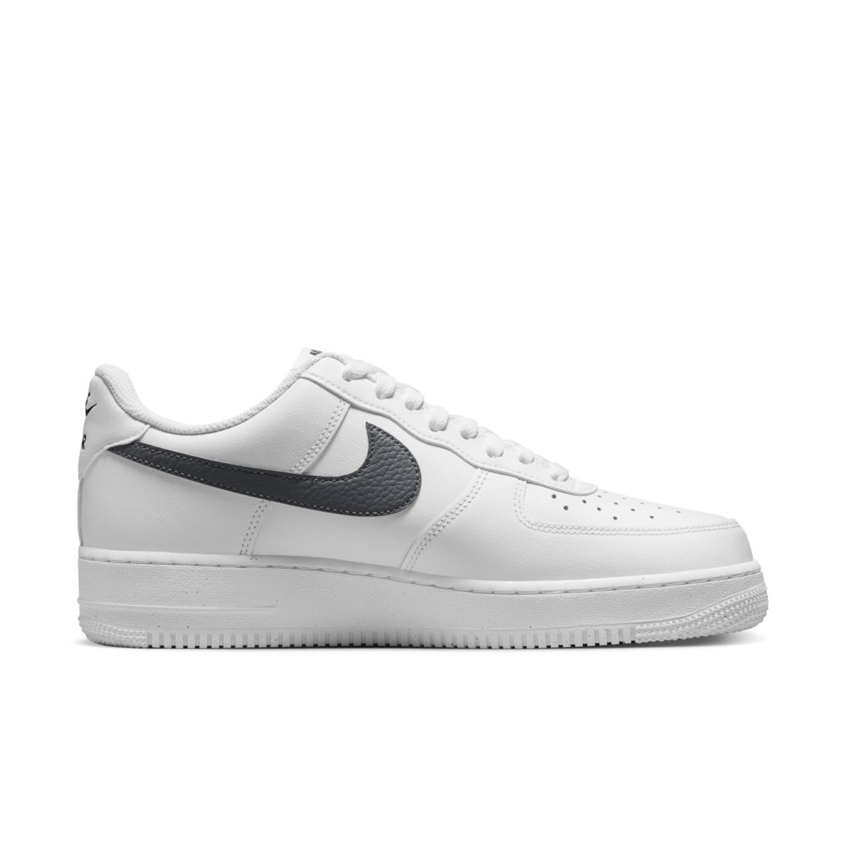 Nike Air Force 1 Low Spray Swoosh FD0660-100 3