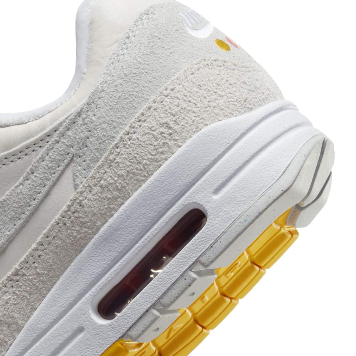 Nike Air Max 1 Pom Pom WMNS FB4959-121 8